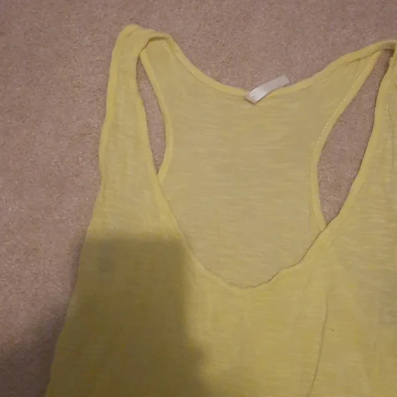 Tank top - Picture 2 of 3